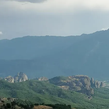 Meteora's Sunset Apartment Kalambaka